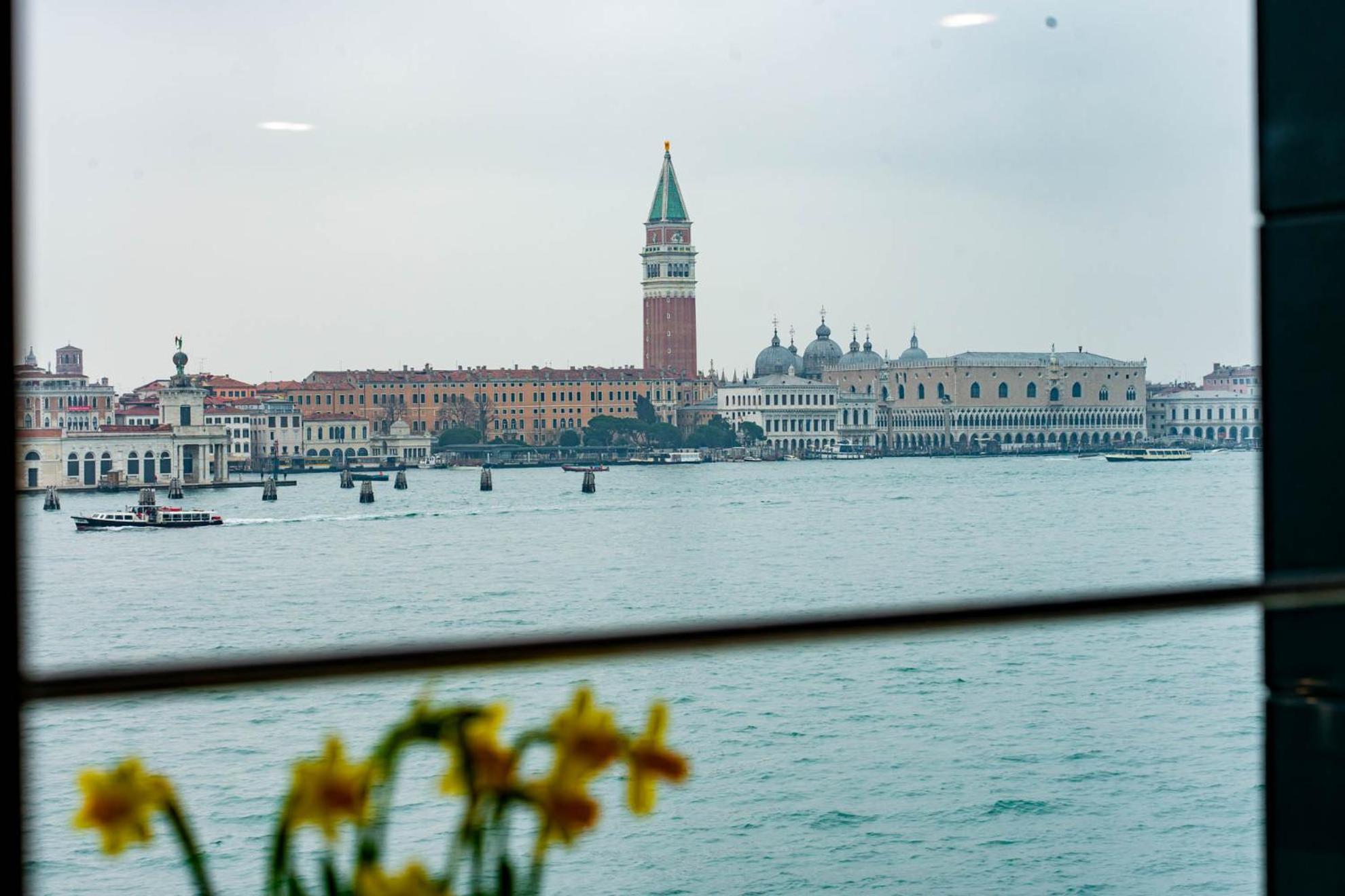 Iconic - View In Apartamento *
